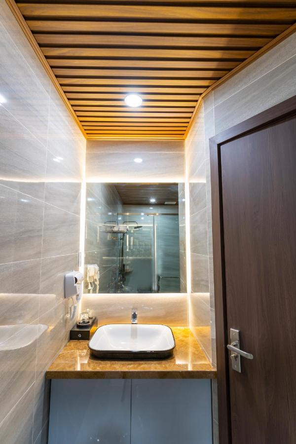 Cm Hotel & Apartment Hai Phong Exterior photo